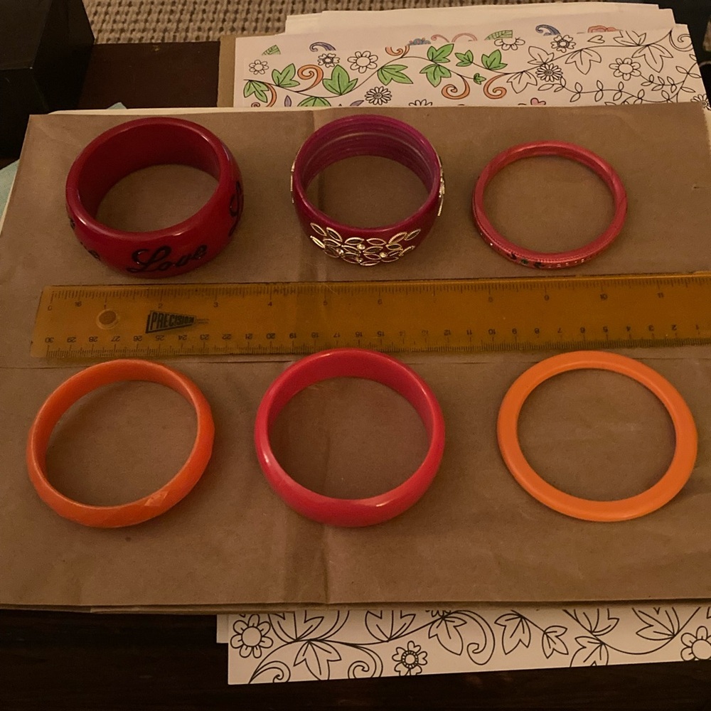 A Bundle of Bangles - 30 total - Picture 2 of 13